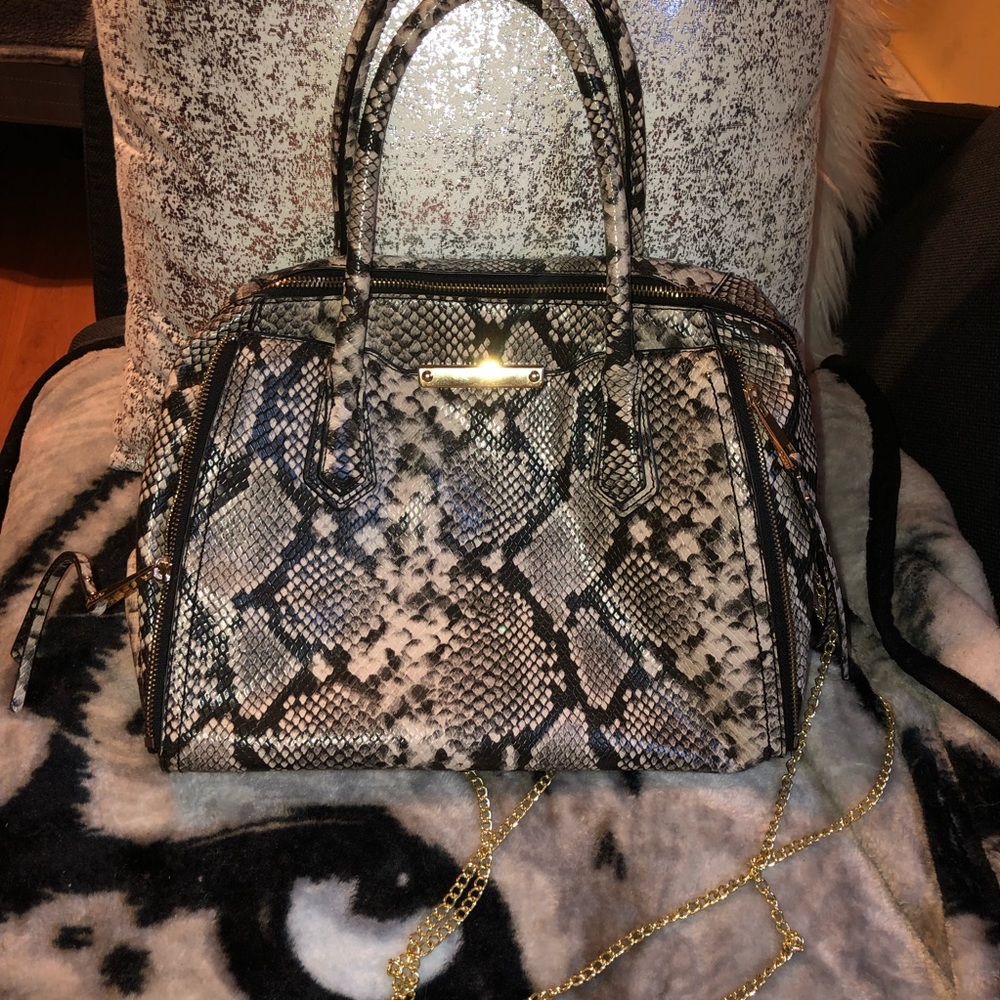 ❤️SOLD❤️ Aldo Snakeskin bag - Picture 1 of 4
